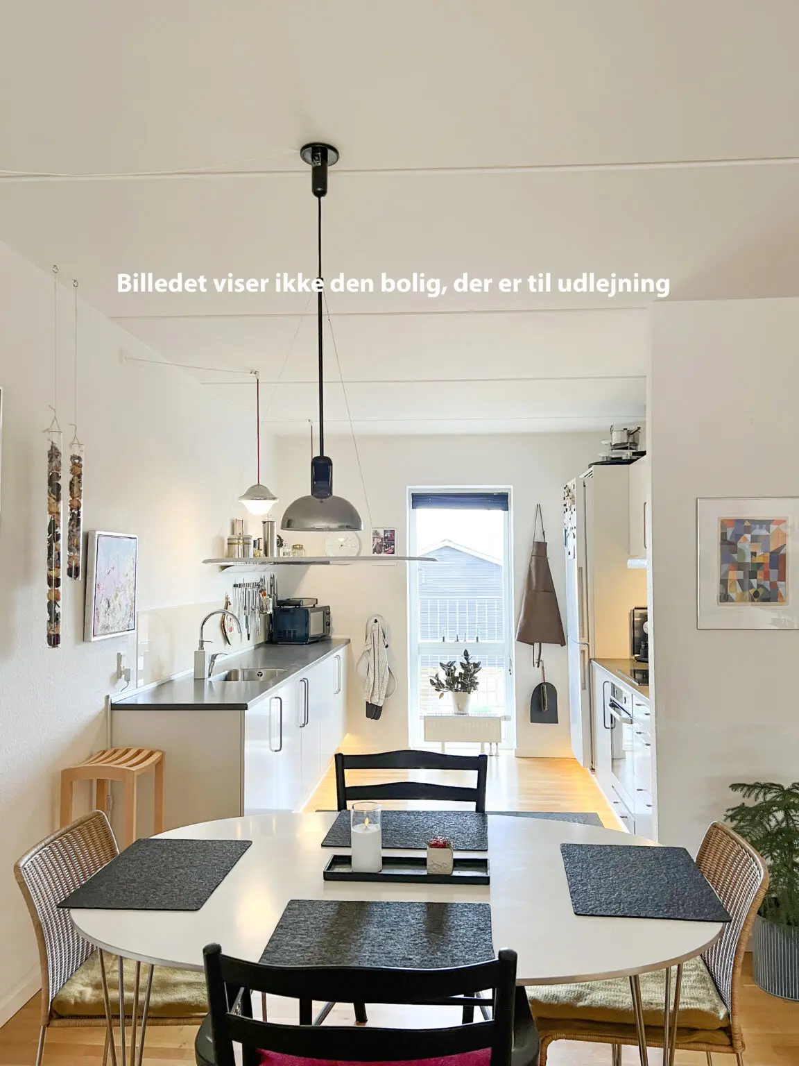 Køkkenalrum Med Forbehold
